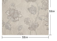 Papéis de parede modernos do PVC do teste padrão floral bege para quartos com superfície gravada